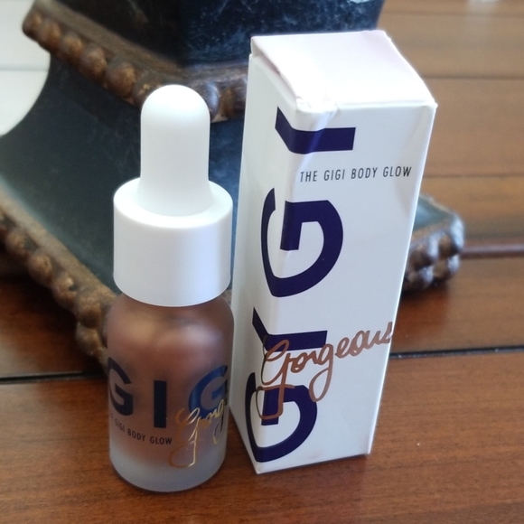 GiGi New York Other - GIGI BODY 🦄 GLOW